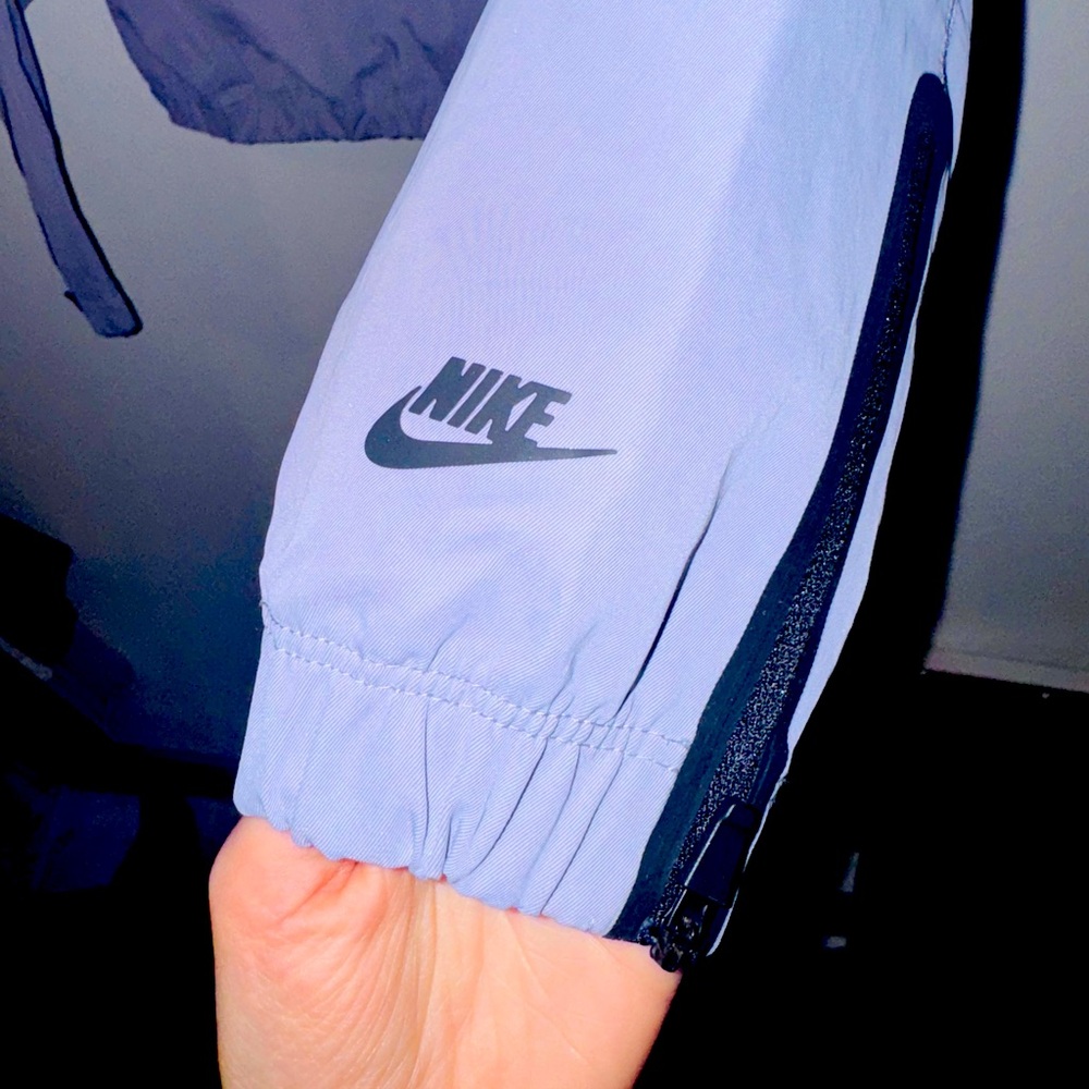 Nike Dry-Fit “Tech Pack” Jacket - Picture 2 of 11